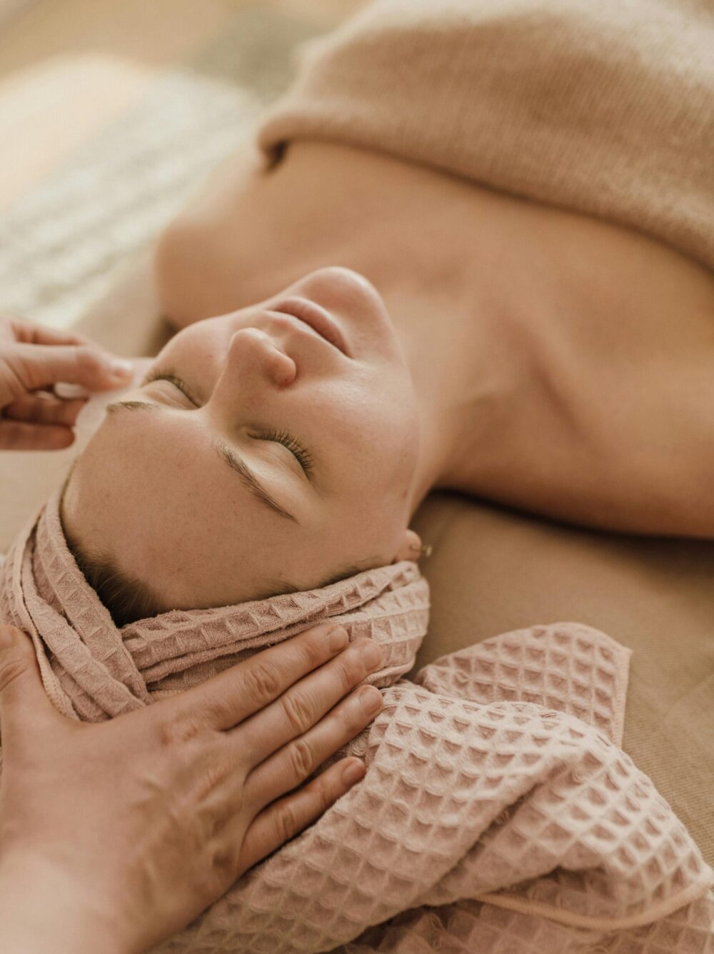 Hydrating Facial With Shoulder Massage